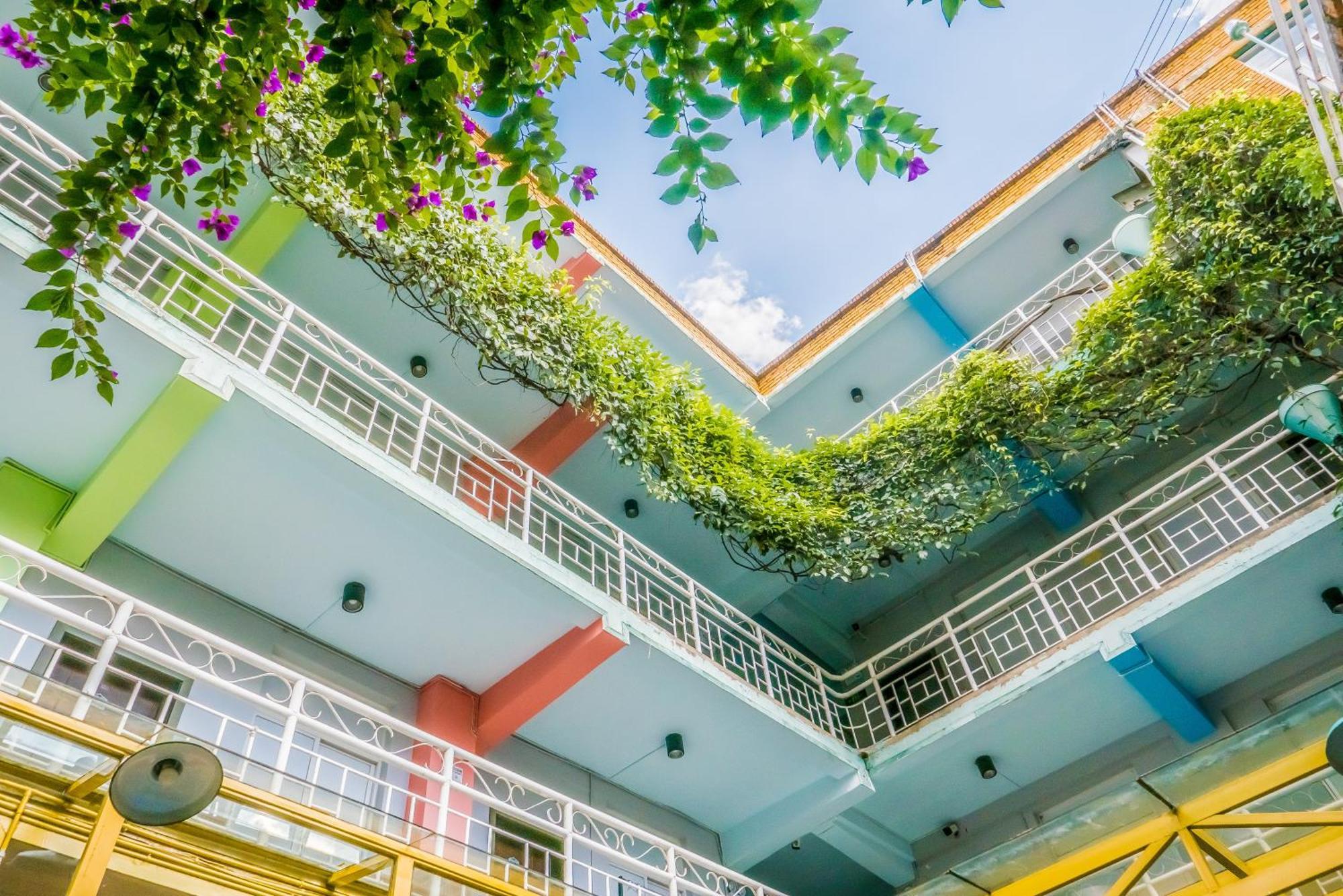 The Cloudland International Youth Hostel Close To The City Center,10 Min Walks To The Subway, Close To The Night Market, Old Street, Green Lake, English-Speaking Service, Free Activity Convenient Payment And Visa Cards Are Accepted Kunming Dış mekan fotoğraf