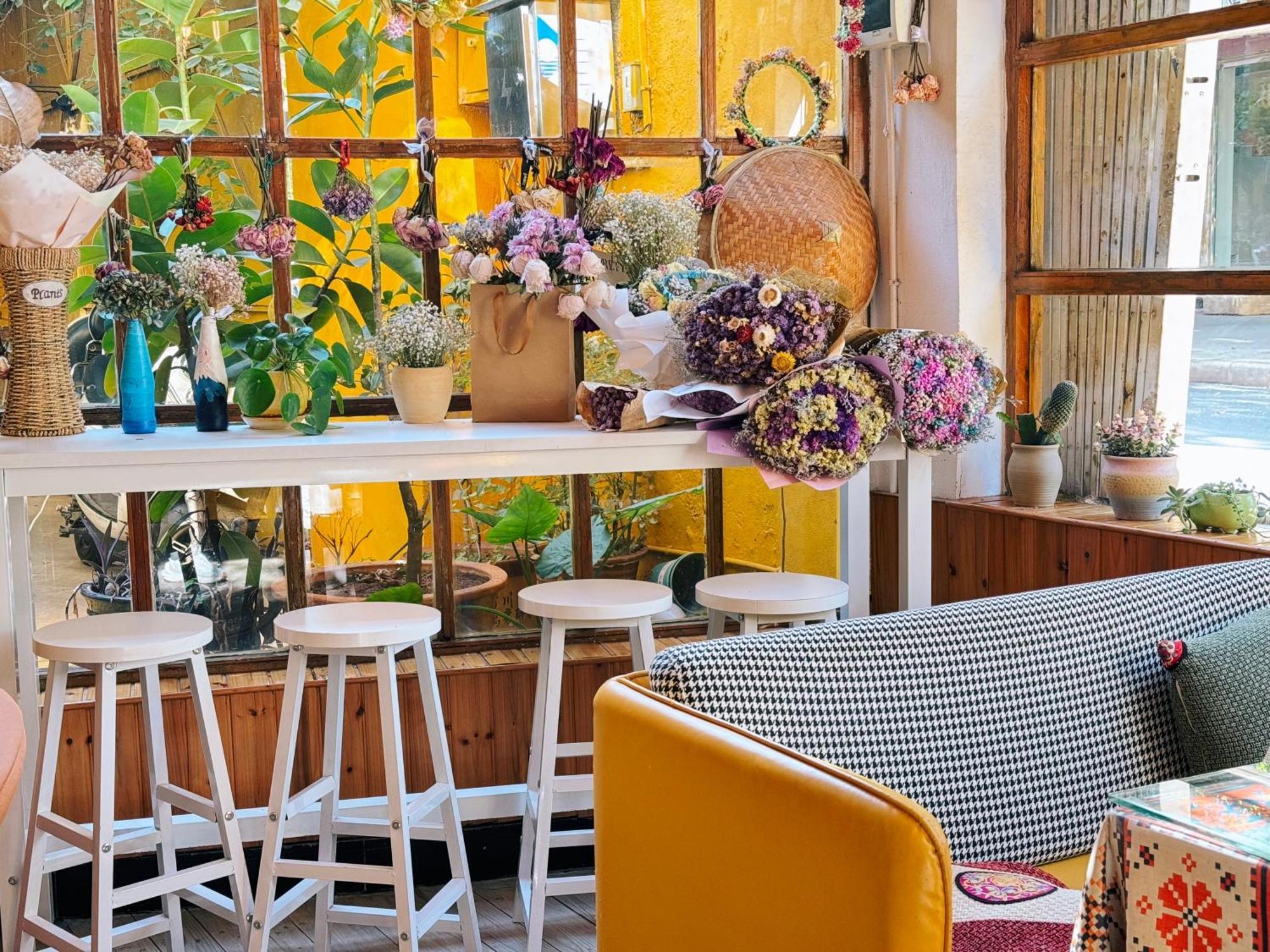 The Cloudland International Youth Hostel Close To The City Center,10 Min Walks To The Subway, Close To The Night Market, Old Street, Green Lake, English-Speaking Service, Free Activity Convenient Payment And Visa Cards Are Accepted Kunming Dış mekan fotoğraf