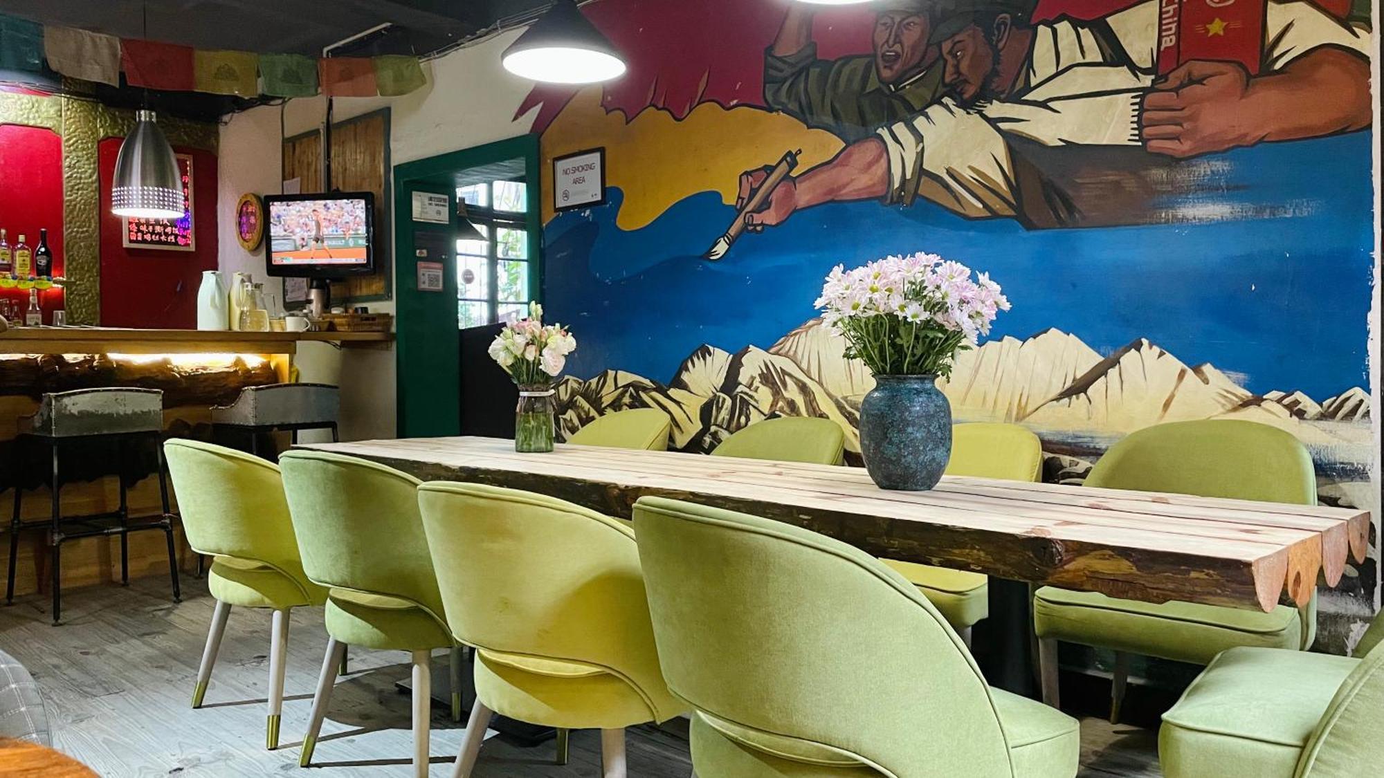 The Cloudland International Youth Hostel Close To The City Center,10 Min Walks To The Subway, Close To The Night Market, Old Street, Green Lake, English-Speaking Service, Free Activity Convenient Payment And Visa Cards Are Accepted Kunming Dış mekan fotoğraf