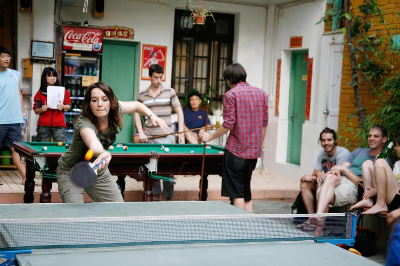 The Cloudland International Youth Hostel Close To The City Center,10 Min Walks To The Subway, Close To The Night Market, Old Street, Green Lake, English-Speaking Service, Free Activity Convenient Payment And Visa Cards Are Accepted Kunming Dış mekan fotoğraf