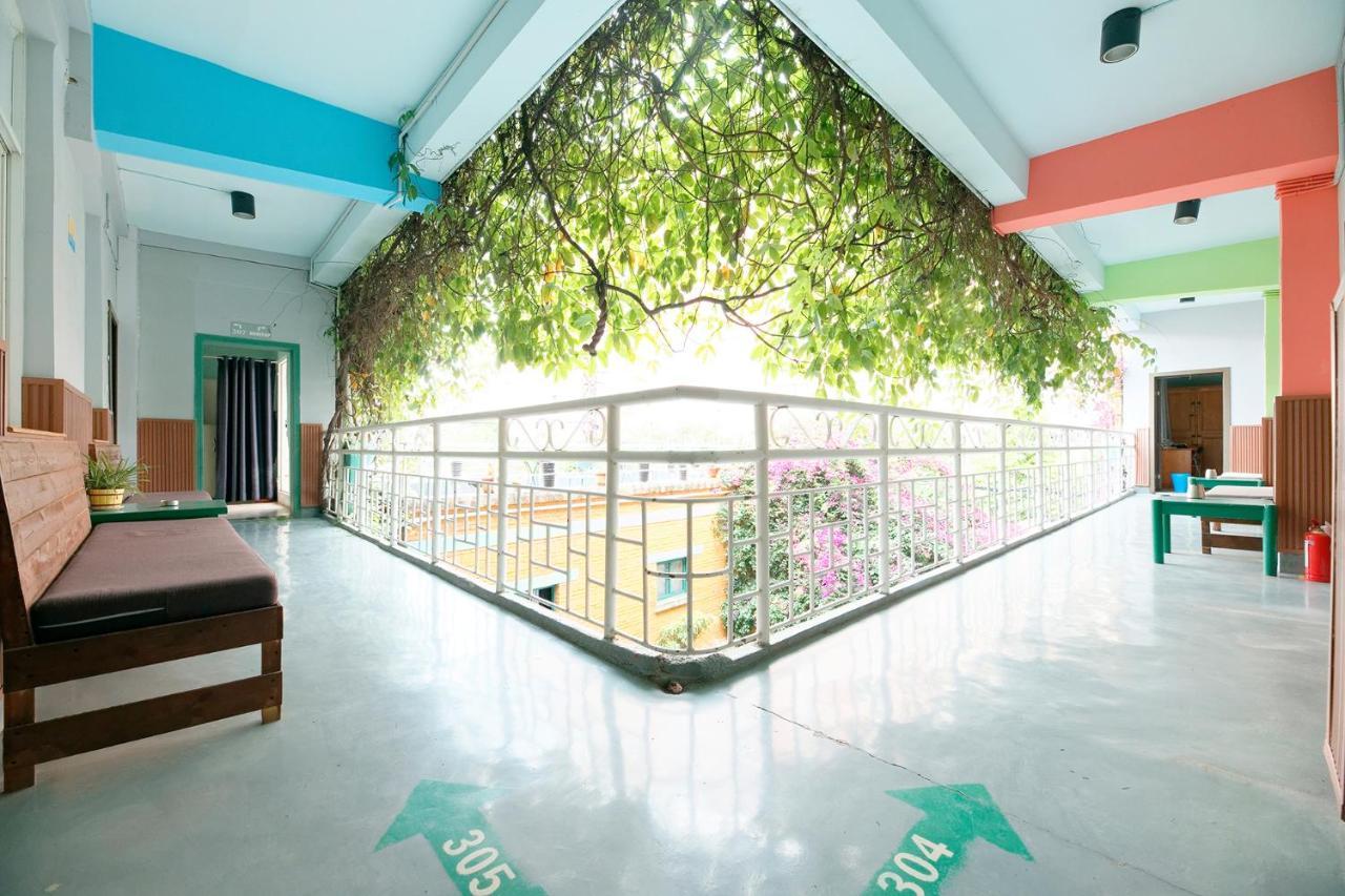 The Cloudland International Youth Hostel Close To The City Center,10 Min Walks To The Subway, Close To The Night Market, Old Street, Green Lake, English-Speaking Service, Free Activity Convenient Payment And Visa Cards Are Accepted Kunming Dış mekan fotoğraf
